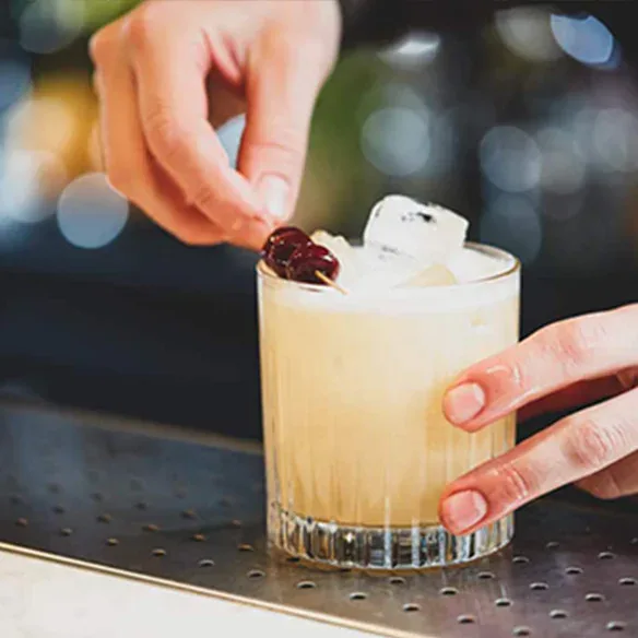 Brothers BBQ offers beverage and bar catering services